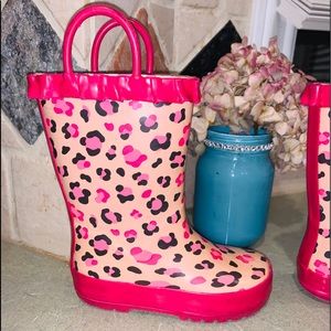 Pull on handles Rain boots little girls 8T pink leopard rubber waterproof
